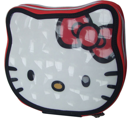 El gato precioso formó a dos muchachas Zippered de la caja de lápiz que llenaban los lápices del color
