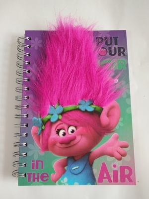 Los cojines de escritura de los cuadernos de Promotifonal con las colecciones populares pescan con cebo de cuchara